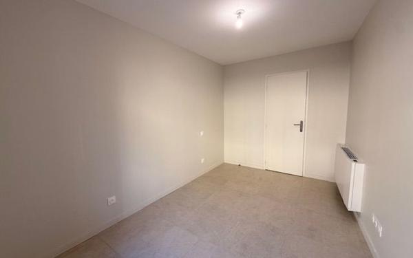 Appartement à louer    2 pièces • 39,30 m2 Charbonnières-les-Bains