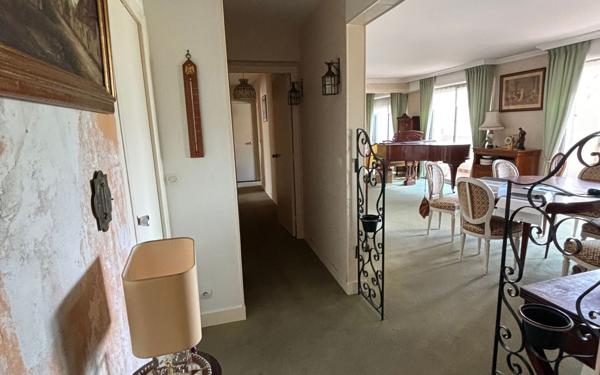 Appartement à vendre    5 pièces • 96,97 m2 La Varenne - Saint-Maur-des-Fossés