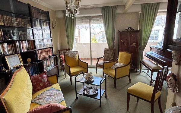 Appartement à vendre    5 pièces • 96,97 m2 La Varenne - Saint-Maur-des-Fossés