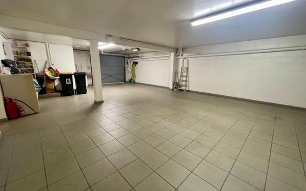 Maison à vendre    7 pièces • 178 m2 La Varenne - Saint-Maur-des-Fossés