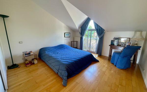 Maison à vendre    7 pièces • 178 m2 La Varenne - Saint-Maur-des-Fossés
