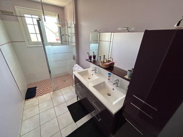 Maison à vendre à Trangé dans la Sarthe (72650), ref : SL-72021-474