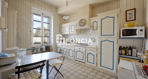 À vendre Appartement 4 pièces 147 m² - Belley 01300