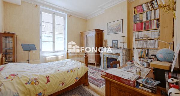À vendre Appartement 4 pièces 147 m² - Belley 01300
