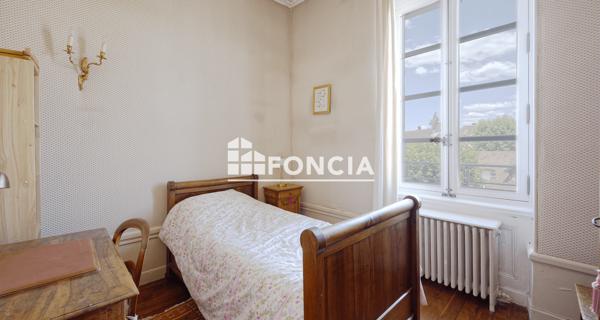 À vendre Appartement 4 pièces 147 m² - Belley 01300