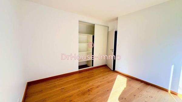 Maison à vendre 6 pièces de 197 m²