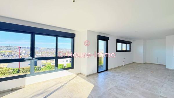 Maison à vendre 6 pièces de 197 m²