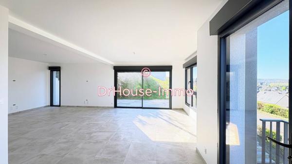 Maison à vendre 6 pièces de 197 m²