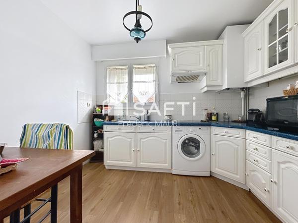 T3 de 75m2 avec terrasse, cave et parking