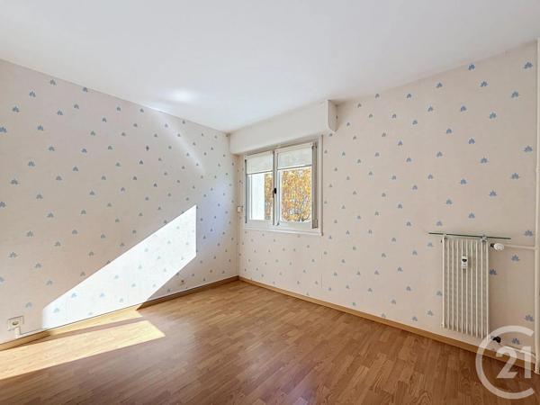 Appartement à vendre  4 pièces - 81,16 m 2   CHARTRES  - 28