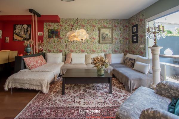 Maison
                                                                                                                                                                                                                                                                                                                        4 pièce(s)                                                                                                                                                                                                          3 chambre(s)                                                                                                                                                                                                          83.87  m²