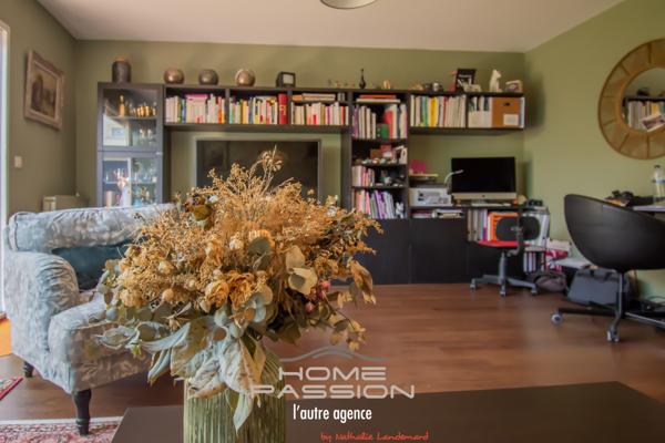 Maison
                                                                                                                                                                                                                                                                                                                        4 pièce(s)                                                                                                                                                                                                          3 chambre(s)                                                                                                                                                                                                          83.87  m²