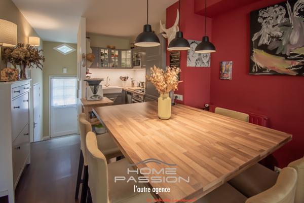 Maison
                                                                                                                                                                                                                                                                                                                        4 pièce(s)                                                                                                                                                                                                          3 chambre(s)                                                                                                                                                                                                          83.87  m²