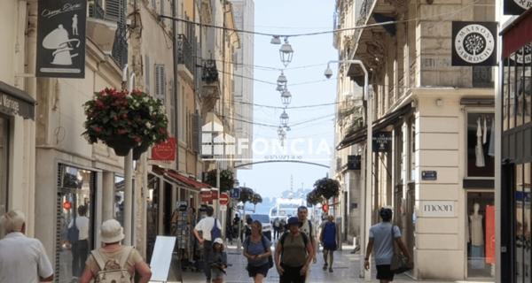 À vendre Local commercial 118 m² - Toulon 83000