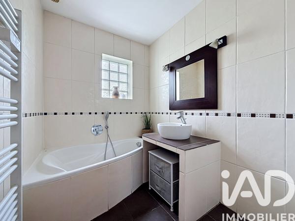 Maison à vendre 5 pièces 104 m² Saran