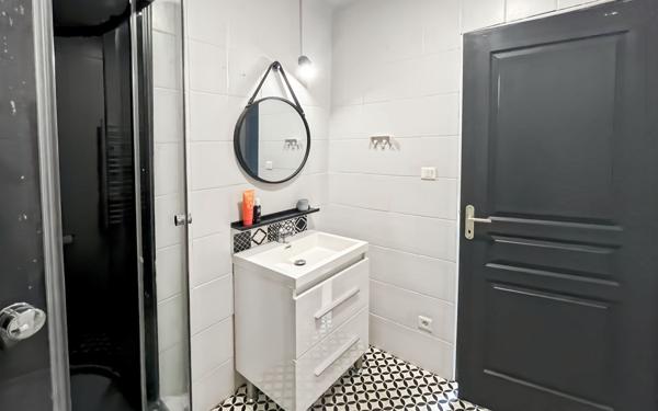 Maison à vendre    2 pièces •  Marseillan