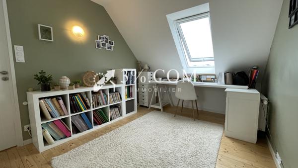 Maison
                                                                                                                                                                                                                                                                                                                        4 pièce(s)                                                                                                                                                                                                          3 chambre(s)                                                                                                                                                                                                          110  m²