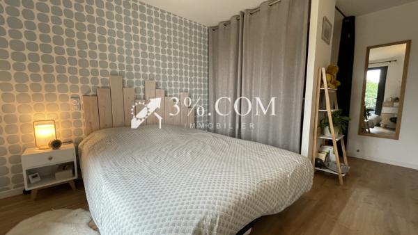 Maison
                                                                                                                                                                                                                                                                                                                        4 pièce(s)                                                                                                                                                                                                          3 chambre(s)                                                                                                                                                                                                          110  m²