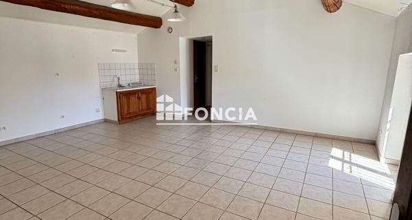 Location Appartement 2 pièces 51.68 m² - Lapalud 84840