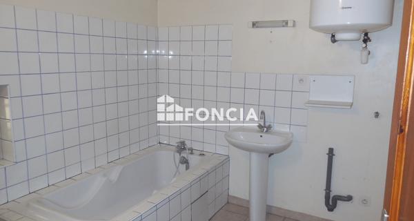 Location Appartement 2 pièces 51.68 m² - Lapalud 84840