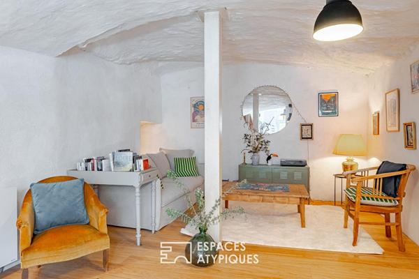 Habitat troglodytique au charme ligérien