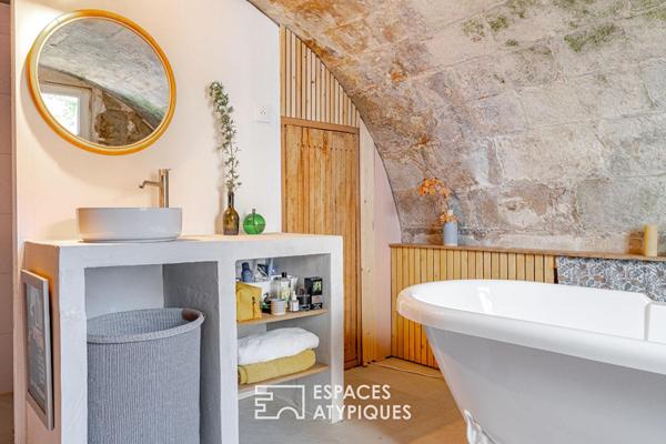 Habitat troglodytique au charme ligérien