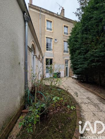 Maison à vendre 13 pièces 320 m² Le Mans