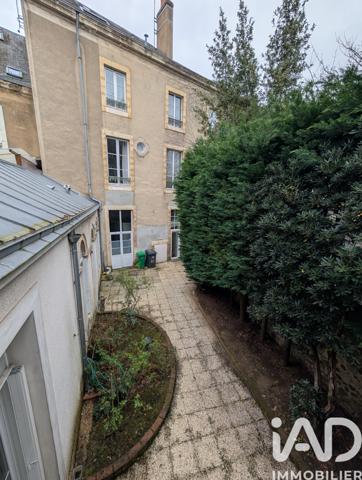 Maison à vendre 13 pièces 320 m² Le Mans