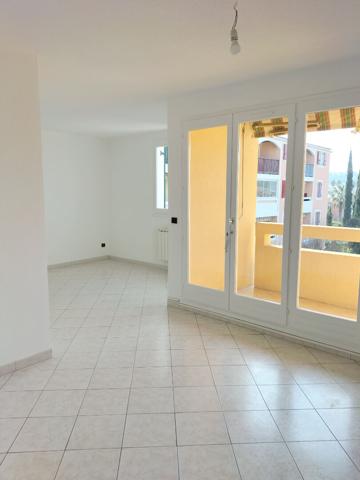 Appartement Hyeres Ouest 2 pièce(s) 49.57 m2