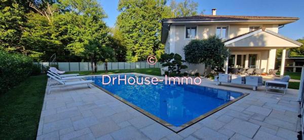 Maison à vendre 15 pièces de 309 m²