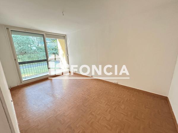 Location Appartement 3 pièces 60.29 m² - ALLEE ALBENIZ Marseille 13008