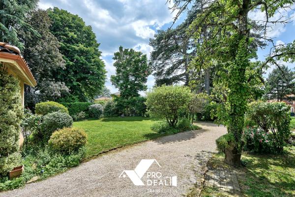 Maison contemporaine à vendre, 6 pièces - Genay 69730