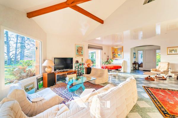 Maison contemporaine à vendre, 6 pièces - Genay 69730
