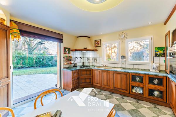 Maison contemporaine à vendre, 6 pièces - Genay 69730