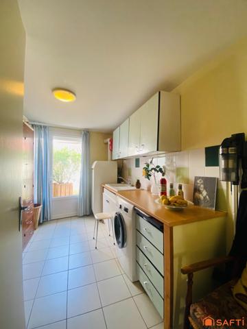 MAISON CENTRE VILLE - SAINT JEAN D'ANGELY