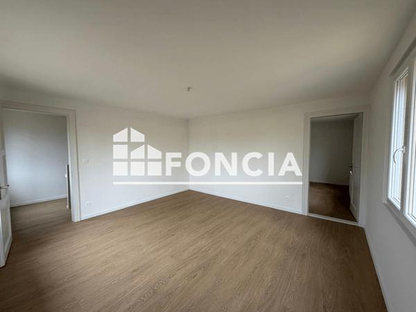 Location Maison 5 pièces 191 m² - 65 GRAND RUE Jebsheim 68320