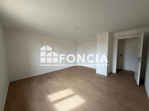 Location Maison 5 pièces 191 m² - 65 GRAND RUE Jebsheim 68320