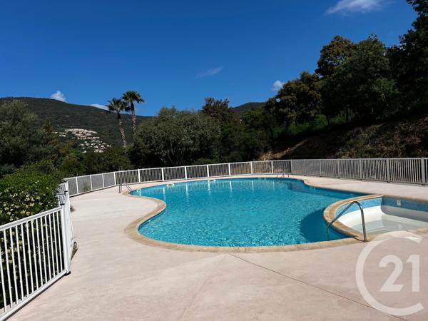 Appartement T3 à vendre  3 pièces - 49,59 m2 CAVALAIRE SUR MER - 83