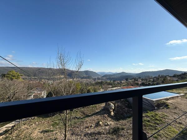 Lodève (34700) Villa contemporaine 215 m² habitables – Vue dominante – Classe énergétique A