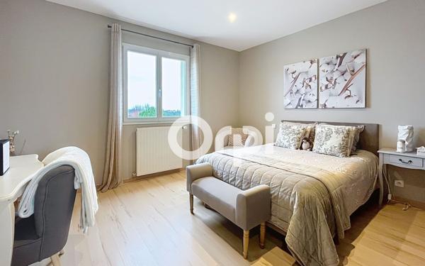 Maison à vendre    5 pièces • 159 m2 Saint-Pantaléon-de-Larche