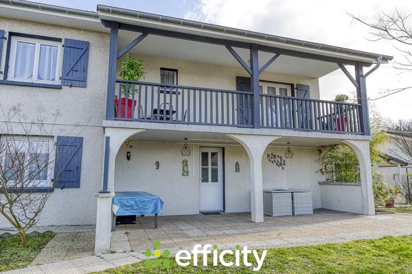 Maison 9 pièces - 235 m² Exclusivité efficity