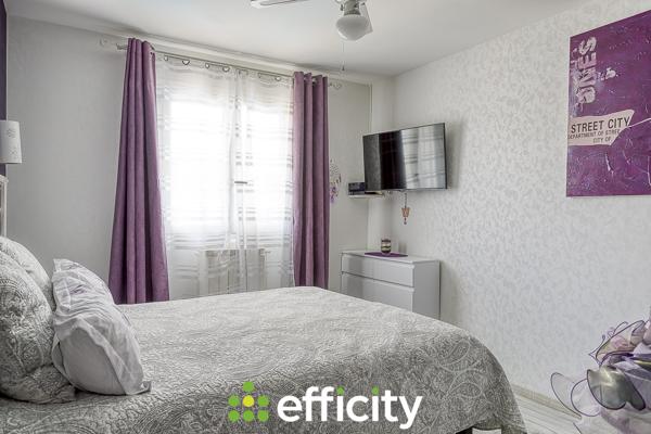 Maison 9 pièces - 235 m² Exclusivité efficity