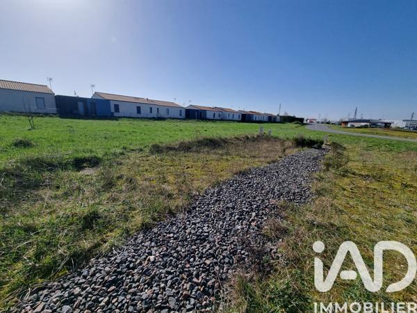 Terrain à vendre 2 377 m² Ruffec