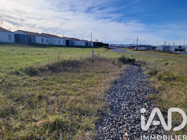 Terrain à vendre 2 377 m² Ruffec