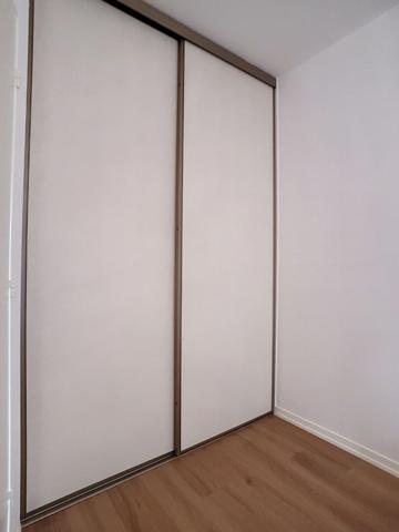 PAU Appartement T3 de 74,97 m² avec balcons, cave, garage et parking