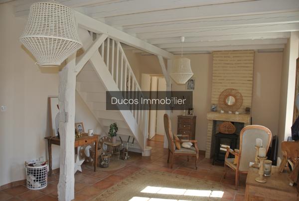 Belle rénovation pour cette Maison en pierre à 1 H de Bordeaux
