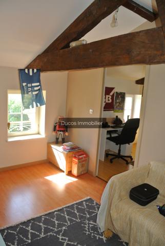 Belle rénovation pour cette Maison en pierre à 1 H de Bordeaux