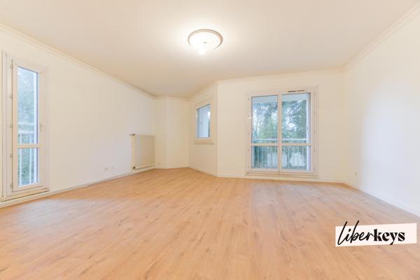 Appartement T3 77m2 lumineux avec balcon et box 