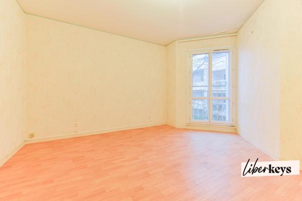 Appartement T3 77m2 lumineux avec balcon et box 