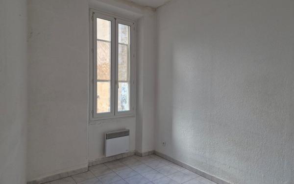 Appartement à louer    2 pièces • 53,96 m2 Roquevaire